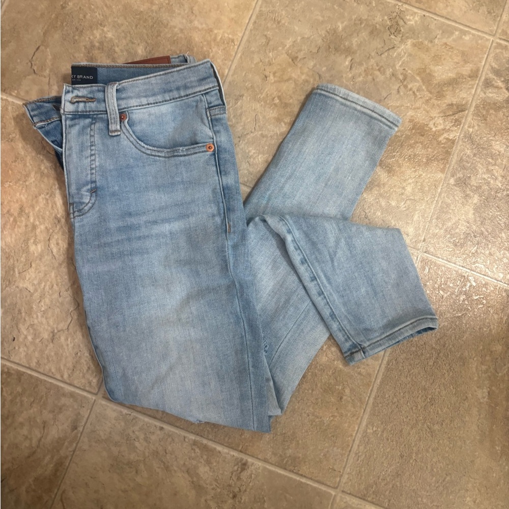 LUCKY BRAND Ava Mid Rise Light Wash Skinny Jean Size 4/27
